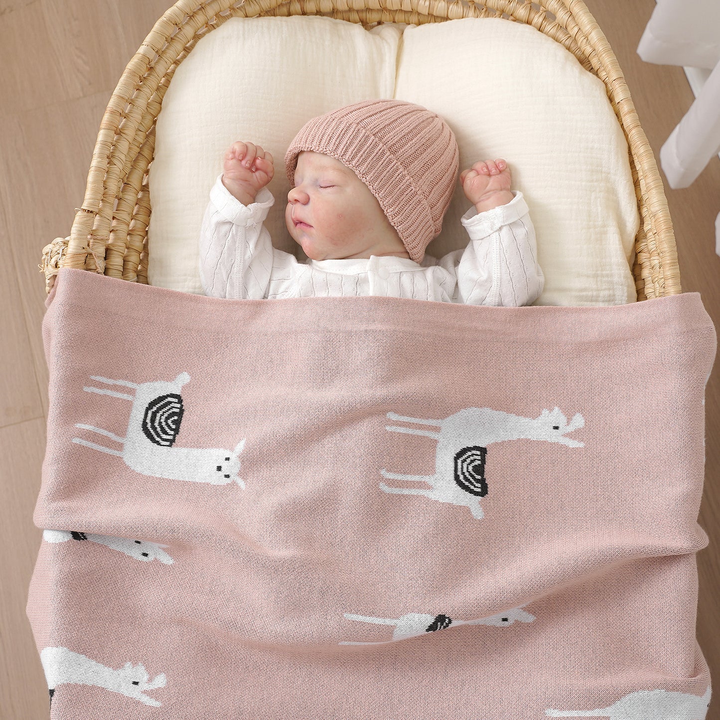 Avibae 100% Cotton Alpaca Pattern Baby Comfort Blanket